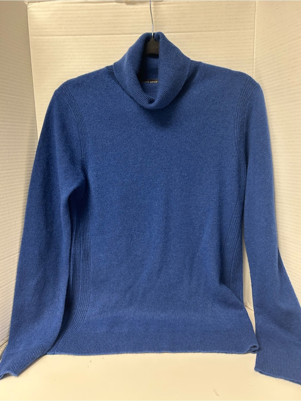 Saks Fifth Avenue Electric Blue 100% Cashmere Turtleneck Sweater Sz M